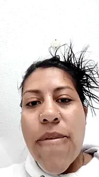 Snapshot of Tiphanydirty3 chatting on 03/03/26, 03:29 Tiphanydirty3 online show from 03/03/26, 03:29