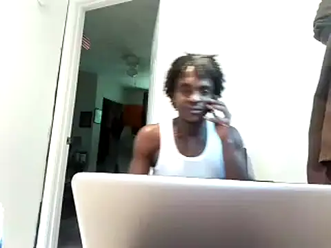 Hugedick0071 online show from 06/10/26, 03:00