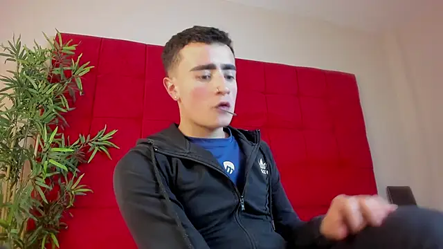 salomon contii online show from 03/21/25, 11:12