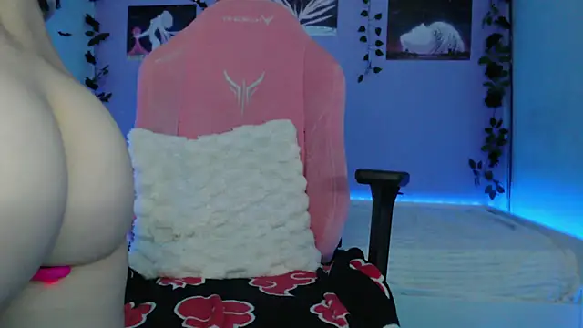 Scarlettsrorm online show from 12/30/24, 05:37
