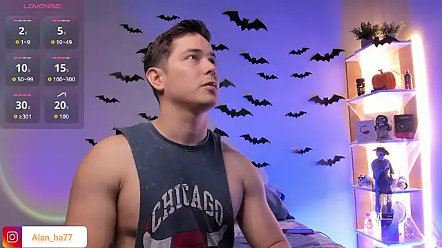 Snapshot of Alan_hadid1 chatting on 10/29/25, 11:39 Alan hadid1 online show from 10/29/25, 11:39