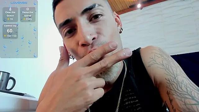 DrakeNeumann online show from 10/13/25, 03:39