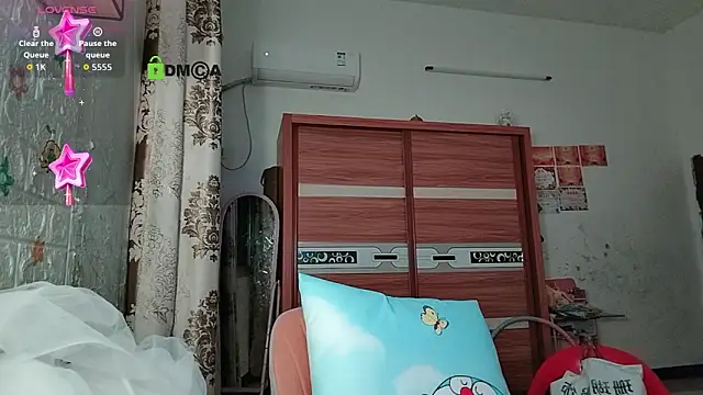 Lili 666 online show from 11/30/25, 09:41