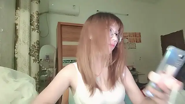 Lili 666 online show from 07/27/26, 04:58
