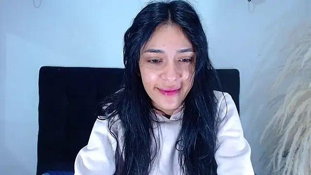 srta luciana online show from 06/12/26, 12:04