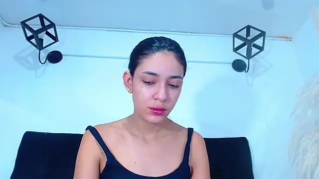 srta luciana online show from 06/13/26, 12:14