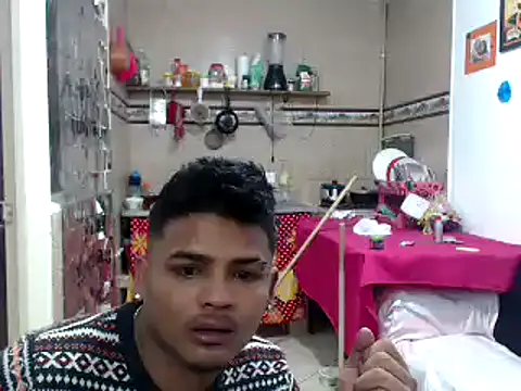 Boycuriousxxx online show from 12/17/24, 10:44