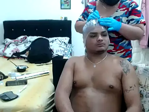 Snapshot of Boycuriousxxx chatting on 09/13/25, 07:24 Boycuriousxxx online show from 09/13/25, 07:24