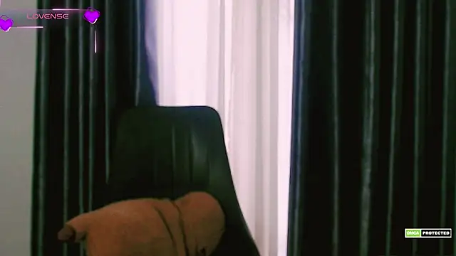 Snapshot of Na_baby chatting on 11/30/25, 06:50 Na baby online show from 11/30/25, 06:50