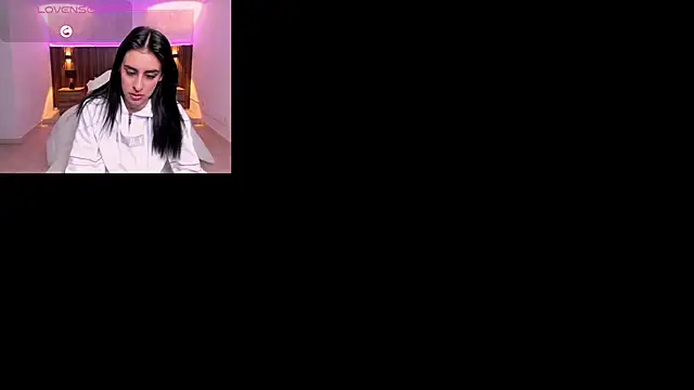 karlaa james online show from 03/30/26, 11:11