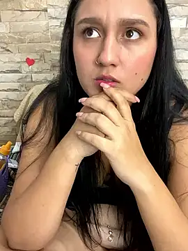 saray gomez22 online show from 02/23/25, 05:34