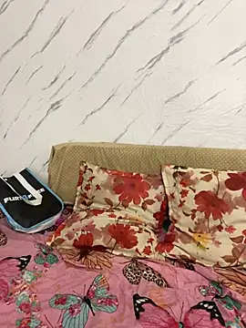 saray gomez22 online show from 03/08/25, 01:28