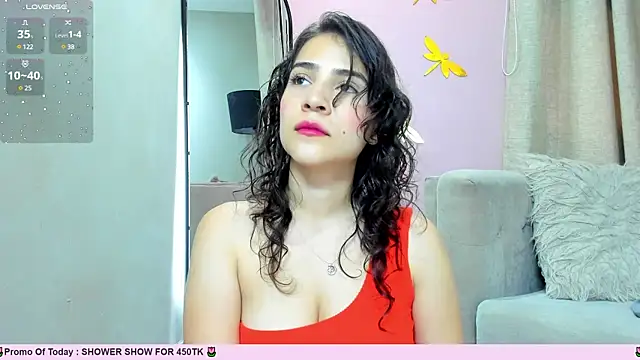Snapshot of Miranda_doll_ chatting on 03/14/25, 12:07 Miranda doll online show from 03/14/25, 12:07