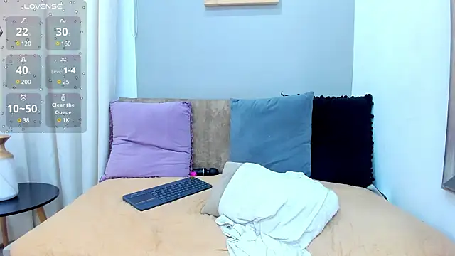 Snapshot of Miranda_doll_ chatting on 03/15/25, 05:04 Miranda doll online show from 03/15/25, 05:04