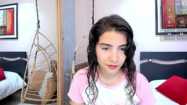 Miranda doll  online show from 07/01/26, 12:18