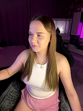 Lexi noah online show from 11/13/25, 09:25