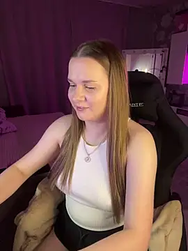Lexi noah online show from 06/12/26, 08:30