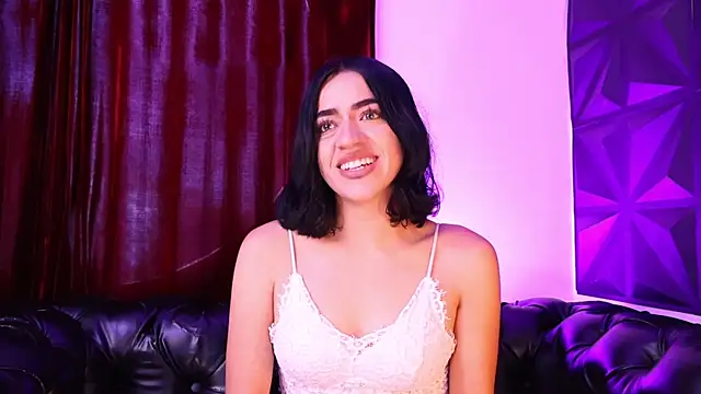 KasiaNoir  online show from 06/12/26, 12:04