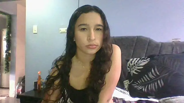 Snapshot of silverdoll_ chatting on 12/09/24, 05:41 silverdoll online show from 12/09/24, 05:41