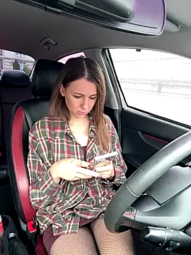 Marii Ann online show from 10/29/25, 10:06