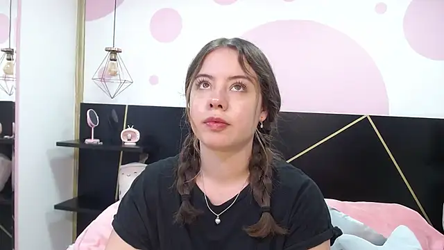DanniAbbey online show from 01/31/25, 02:28