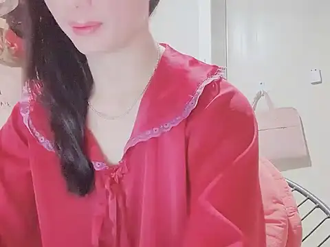 Snapshot of LinhChi_9x chatting on 10/26/25, 12:55 LinhChi 9x online show from 10/26/25, 12:55