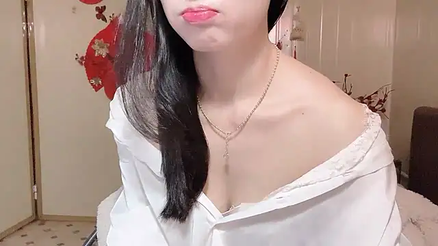 LinhChi 9x online show from 07/06/26, 12:18