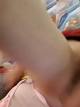 Shia011 online show from 02/17/25, 12:21