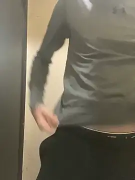 here4pussyy online show from 02/28/25, 12:21