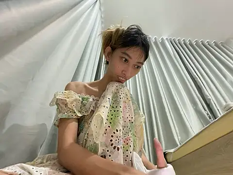cave18hot online show from 02/12/25, 08:59