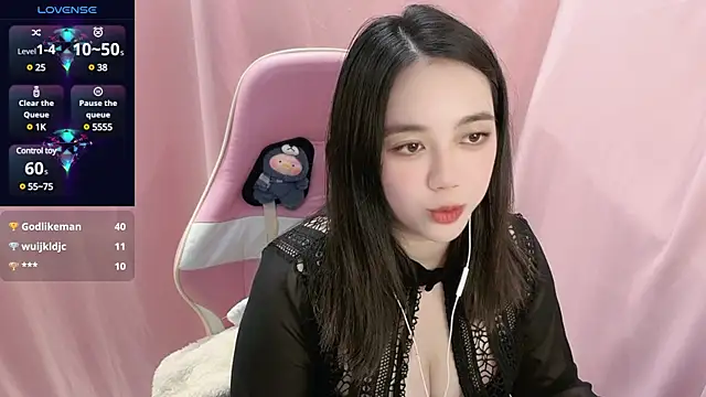 Snapshot of Cat1314 chatting on 03/06/25, 03:13 Cat1314 online show from 03/06/25, 03:13