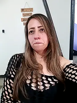 miss hanna07 online show from 01/24/25, 04:28