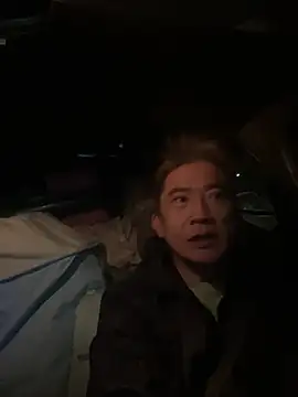 Snapshot of YuHsuant chatting on 01/28/25, 07:00 YuHsuant online show from 01/28/25, 07:00