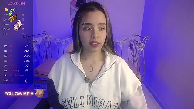 Mia Lopez  online show from 01/07/25, 01:14
