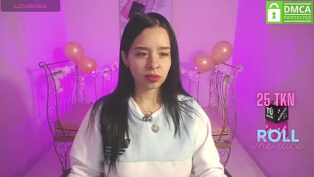 Mia Lopez  online show from 03/06/25, 11:36