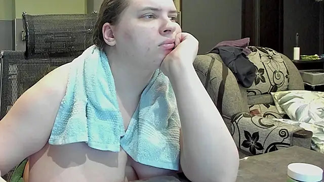 1lindsey1 online show from 02/09/25, 12:30