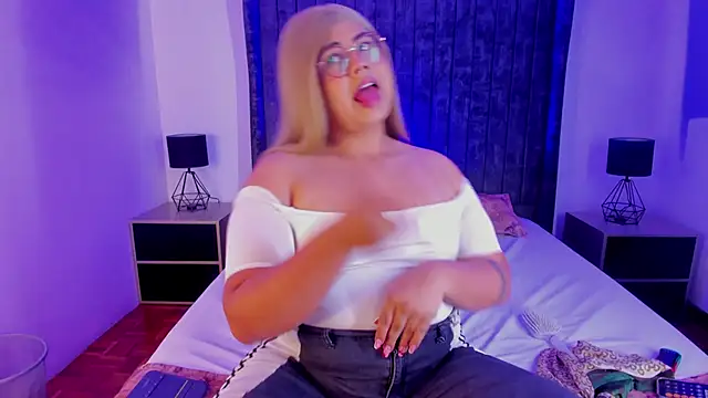 Tom Silver   online show from 12/01/25, 07:52