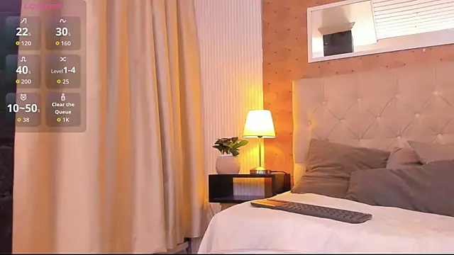 zoe alanaa online show from 10/19/25, 08:15