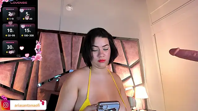 arisantana online show from 12/19/24, 02:35