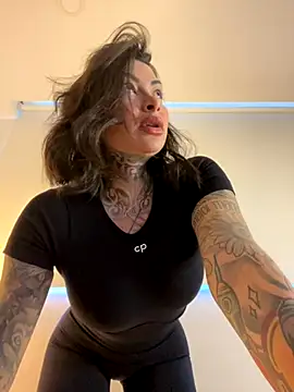 Iam Annii online show from 09/15/25, 10:32