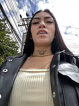 Effy Bonny online show from 12/17/24, 04:32