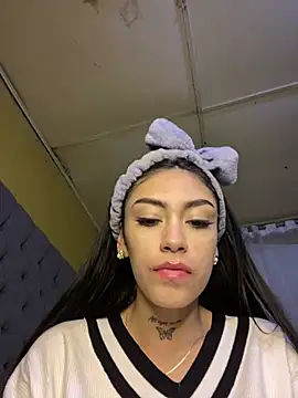 Effy Bonny online show from 12/19/24, 02:01