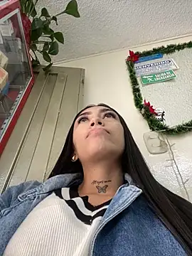 Effy Bonny online show from 12/23/24, 03:01