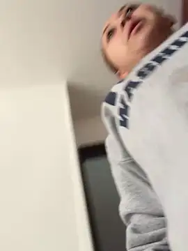 Joseph and Amy  online show from 12/05/24, 04:34