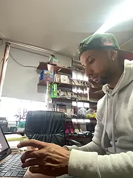 Joseph and Amy  online show from 01/14/25, 04:08