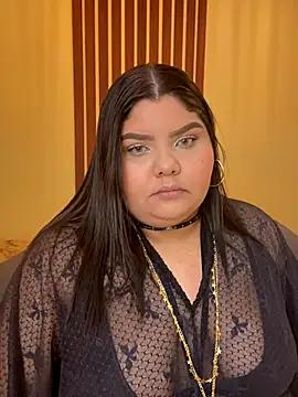  Shara Handal  online show from 10/09/25, 08:01