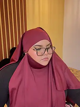  Shara Handal  online show from 11/01/25, 05:42