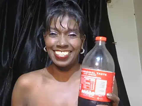 Fuckable Nasty MILF online show from 01/12/25, 06:05