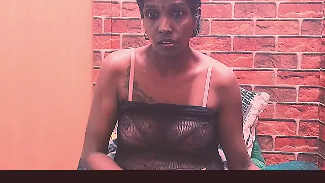 Fuckable Nasty MILF online show from 06/15/26, 09:17