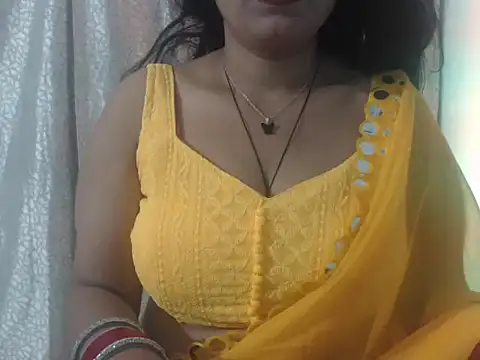 cute-priy online show from 12/21/24, 05:36